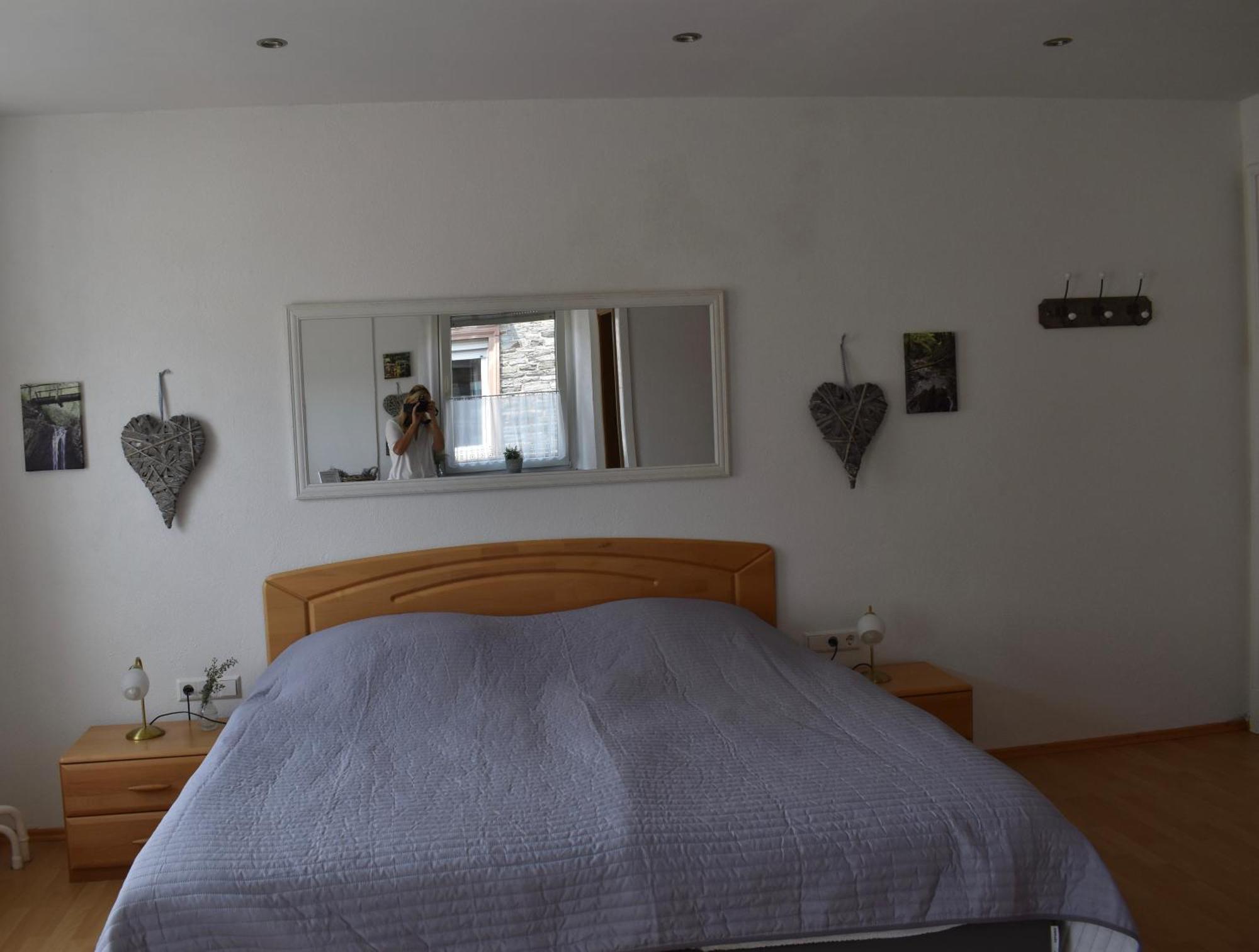 Landgasthof Zur Sonne Enkirch Zimmer foto